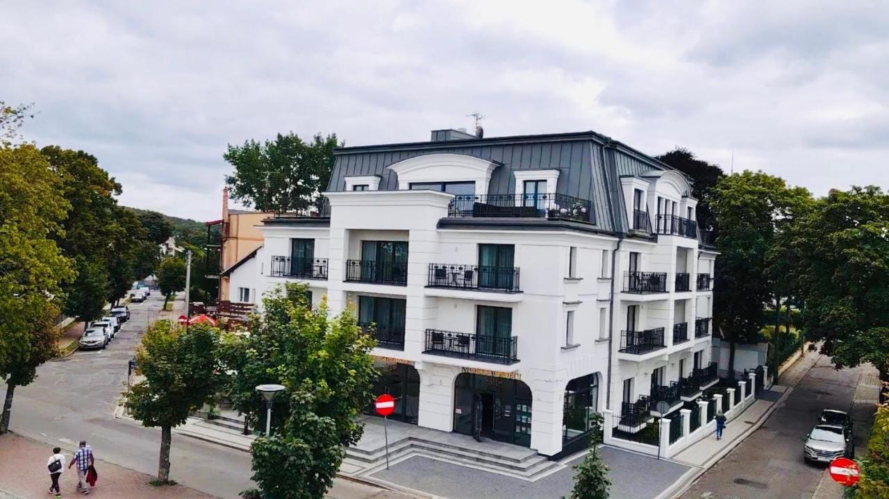 Luxury Apartments In Residence Maritime Miedzyzdroje Exterior foto